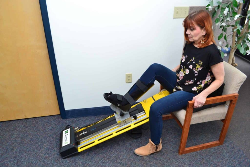 Knee Continuous Rehabilitation Machine CRM