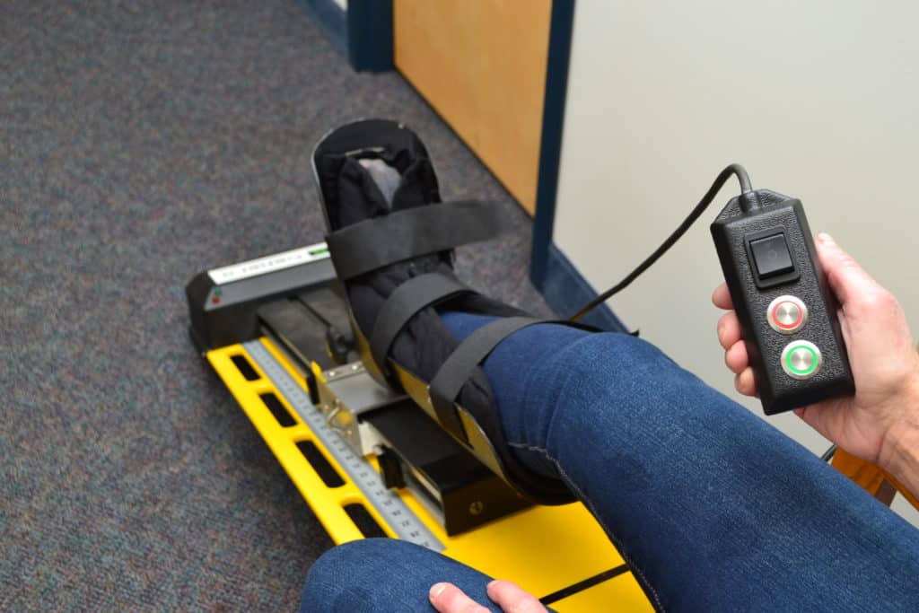 Knee Continuous Rehabilitation Machine CRM